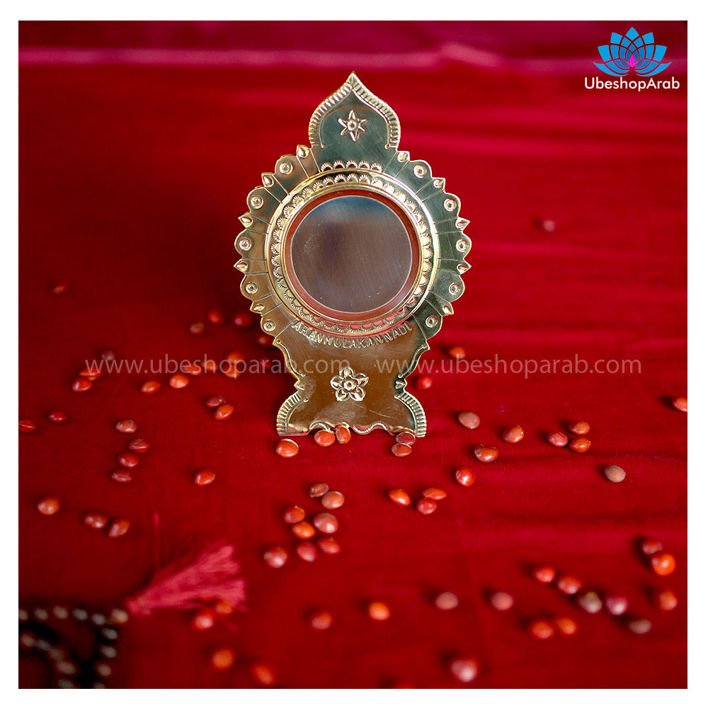 Aranmula-Kannadi- traditional stand